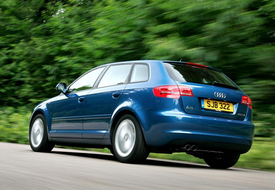  Audi A3 Sportback 2.0 TDI (8PA) 2008 года  (UK) (фото 2 из 5)